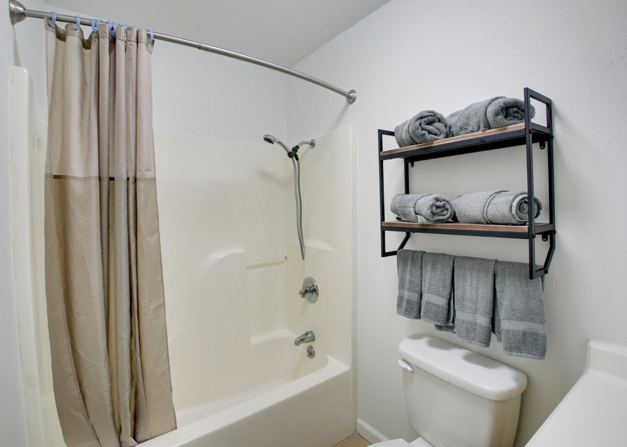 Hot Springs Condo With Lake Access And Boat Dock! Экстерьер фото